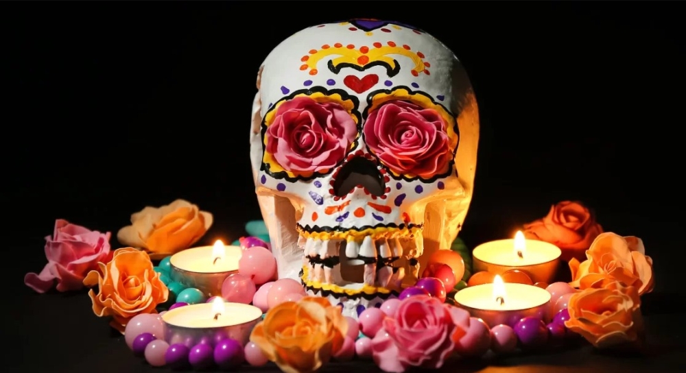6 motivos para celebrar el Día de Muertos en comunidad